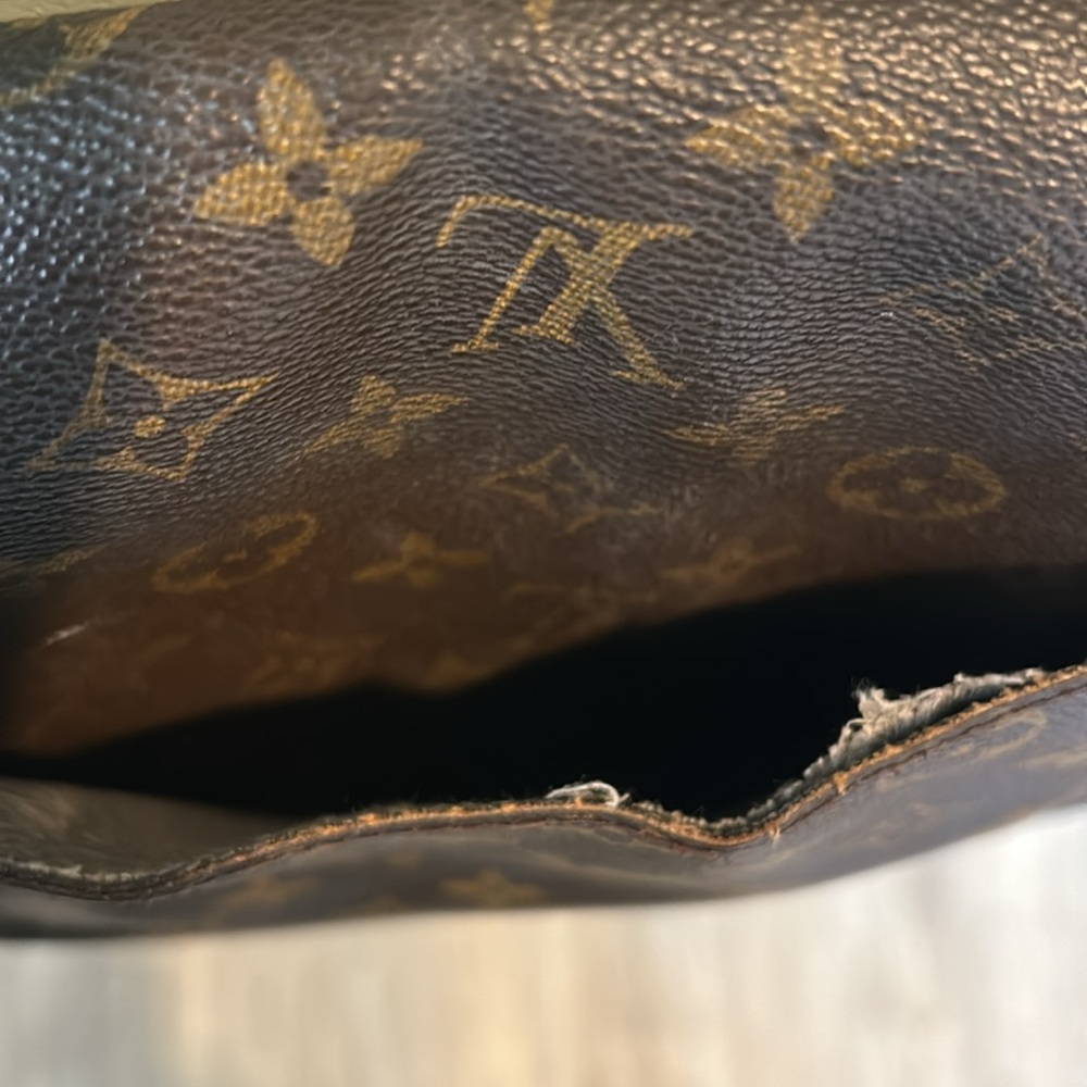 Vintage Boho Bags Louis Vuitton up-cycled Monogram World Traveler Bag - Picture 14 of 17